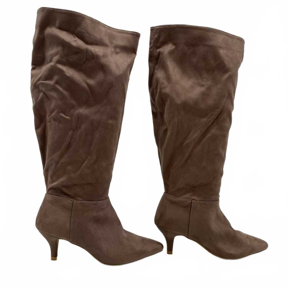 Brown Kitten Heel Knee-High Boots | Womens 6.5